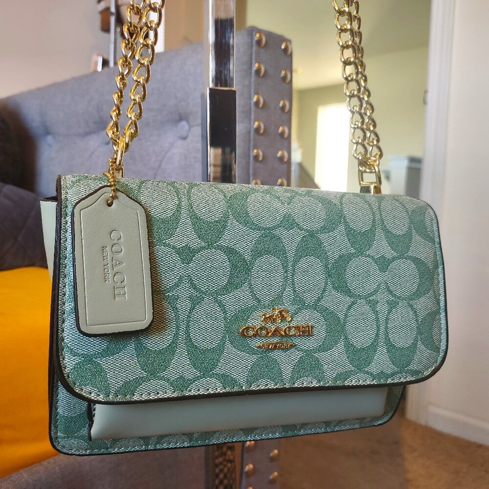 NEW COACH PURSE ❤️NEW YORK